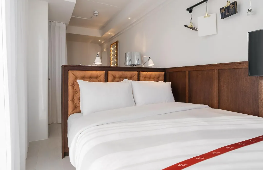 Ruby Stella Hotel London By Ihg-1